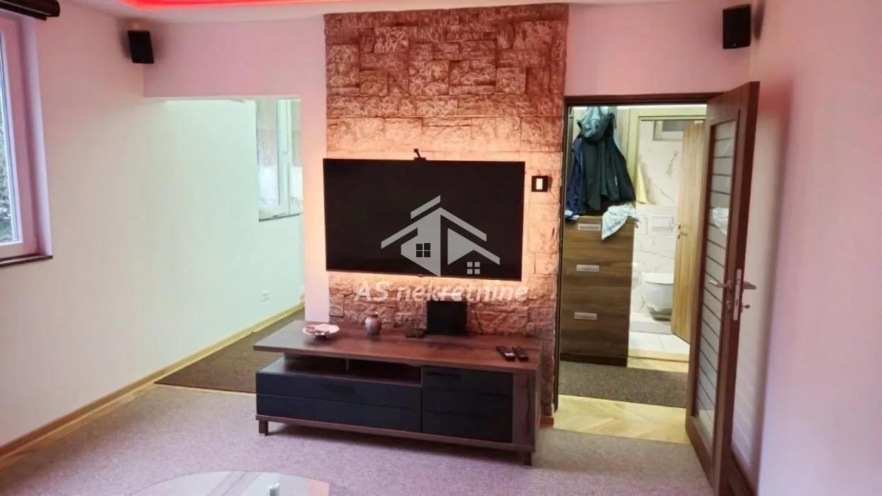 Rent, two bedroom apartment, 46m², Banovo Brdo, Beograd