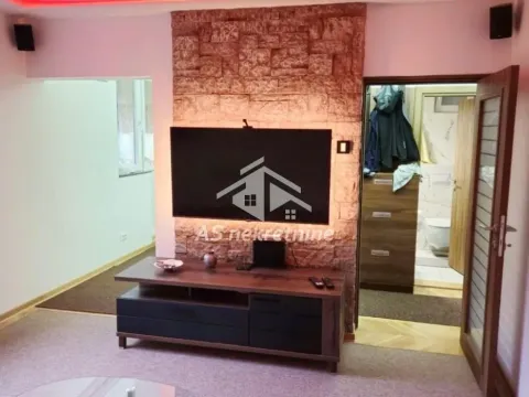 Rent, two bedroom apartment, 46m², Banovo Brdo, Beograd - image 2