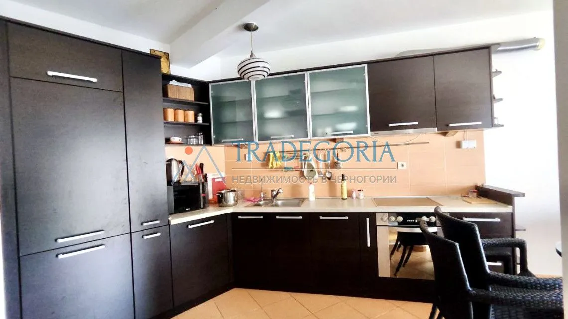 Prodaja, dvosoban stan, 90m², Petrovac, Budva