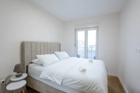 Rent, one bedroom apartment, 50m², Central Point, Podgorica - image 5
