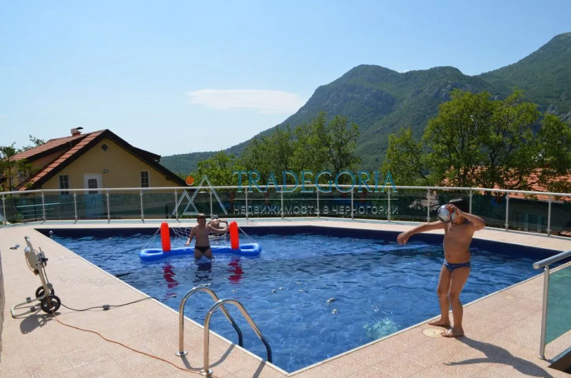 Prodaja, dvosoban stan, 132m², Bar, Crna Gora