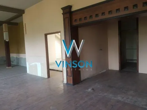 Prodaja, kuća, 890m², Centar, Sombor - image 10