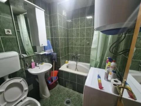 Izdavanje, jednosoban stan, 49m², Stari Aerodrom, Podgorica - image 10