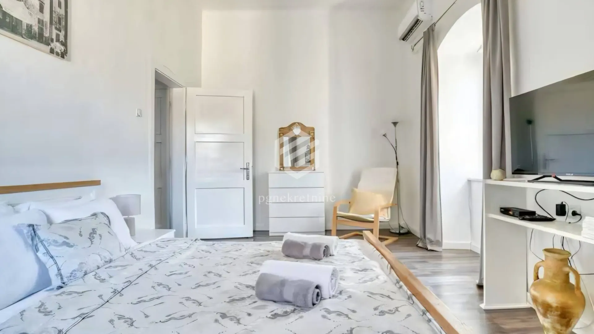 Prodaja, jednosoban stan, 34m², Kotor, Crna Gora