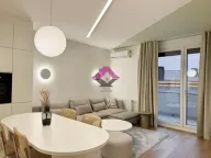 Izdavanje, dvosoban stan, 49m², Bulevar Evrope, Novi Sad Sve Podlokacije - image 1