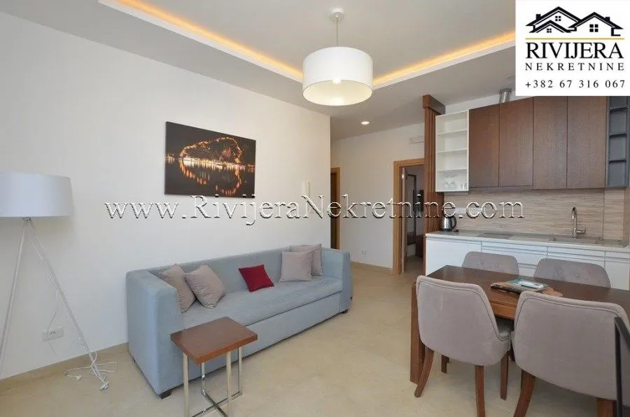 Prodaja, jednosoban stan, 36m², Morinj, Kotor