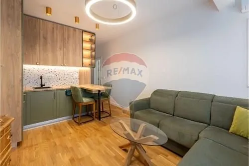 Izdavanje, jednosoban stan, 40m², Šušanj, Bar