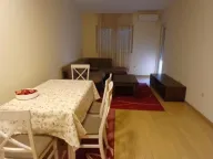 Izdavanje, jednosoban stan, 45m², City Kvart, Podgorica - image 2