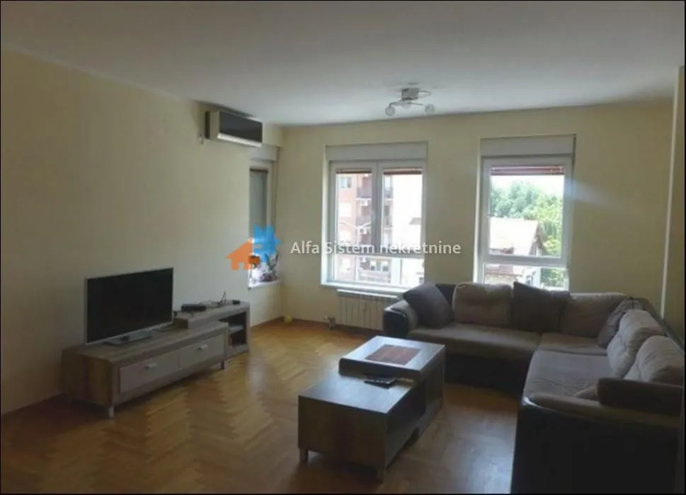 Izdavanje, trosoban stan, 77m², Voždovac Sve Podlokacije, Beograd