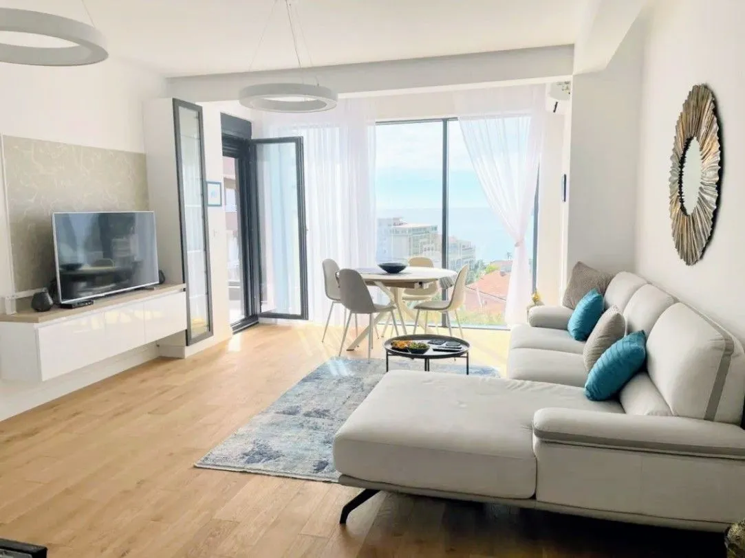 Prodaja, trosoban stan, 84m², Bečići, Budva