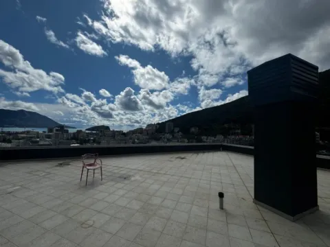 Sale, three bedroom apartment, 140m², Budva, Crna Gora