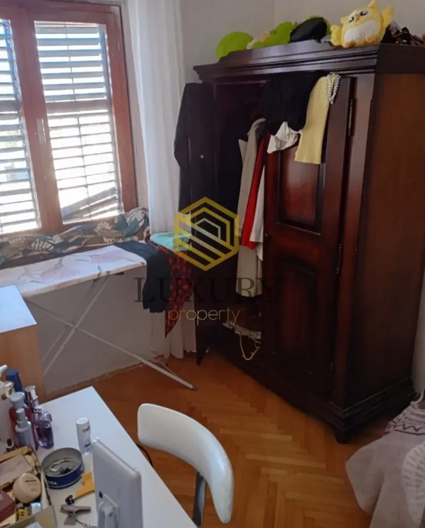 Prodaja, dvosoban stan, 68m², Lepa Kata, Podgorica