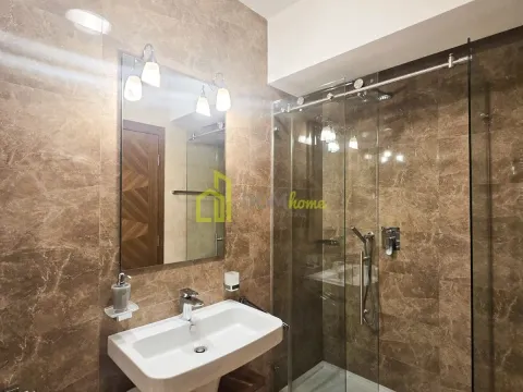 Izdavanje, dvosoban stan, 75m², Centar, Podgorica - image 11