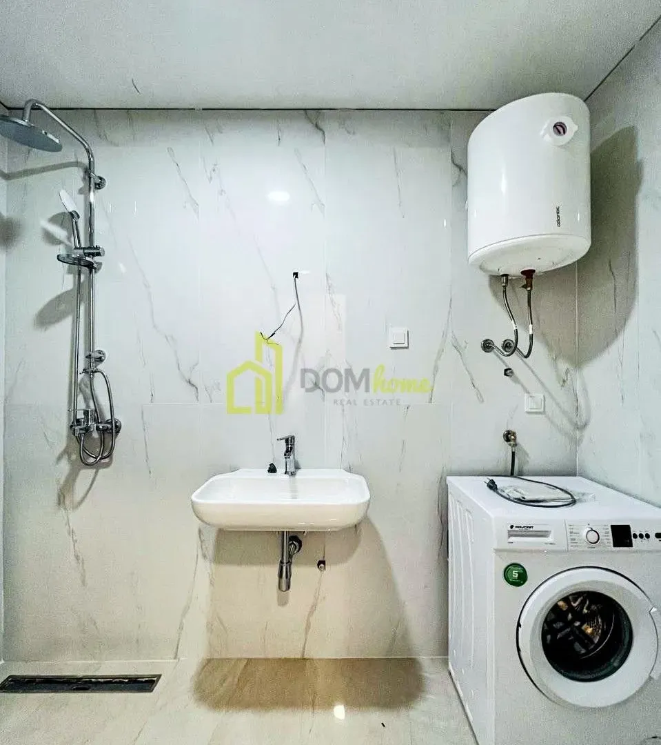 Rent, studio apartment, 33m², Bečići, Budva