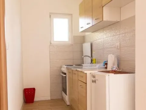 Rent, two bedroom apartment, 60m², Šušanj, Bar - image 8