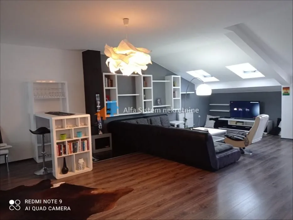 Prodaja, trosoban stan, 133m², Cvetkova Pijaca, Zvezdara Sve Podlokacije