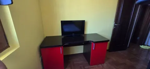Izdavanje, dvosoban stan, 75m², Stari Aerodrom, Podgorica - image 6