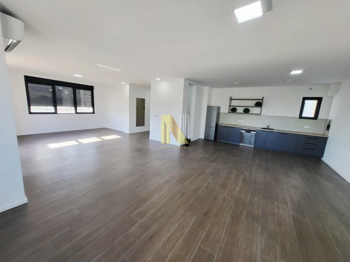 Rent, office space, 168m², Telep, Novi Sad Sve Podlokacije