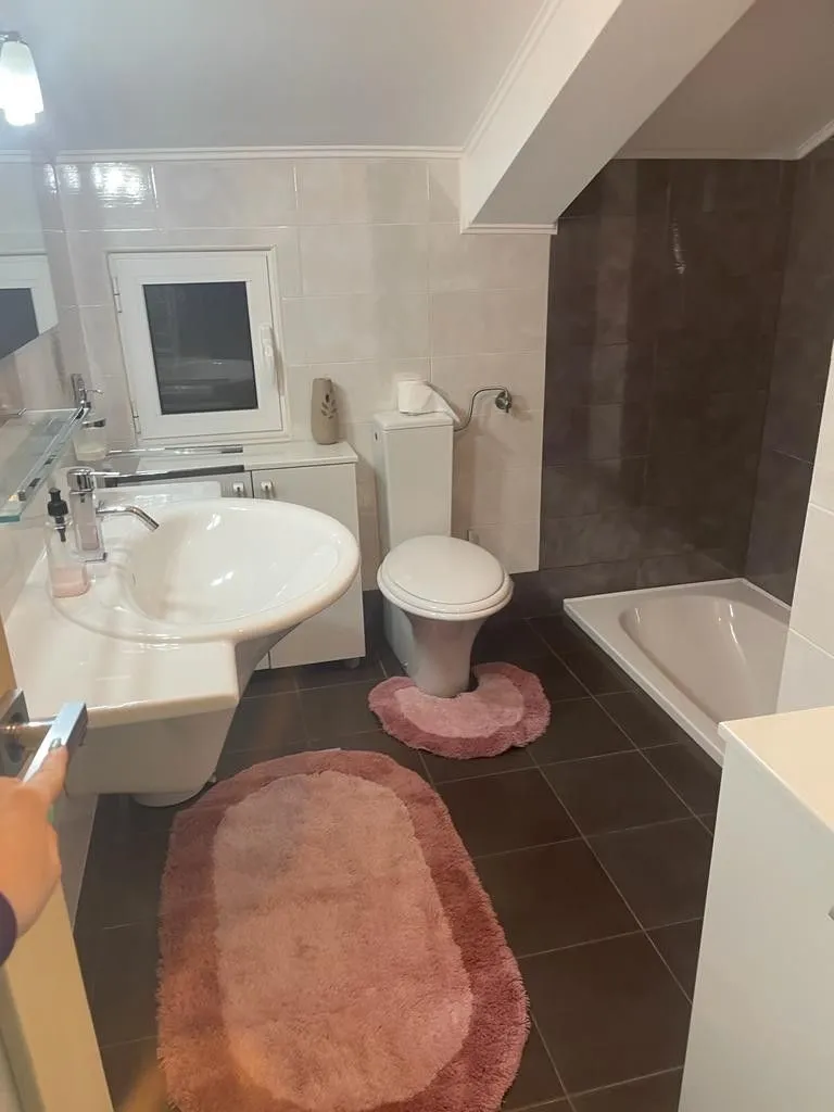 Prodaja, kuća, 194m², Tripovići, Tivat