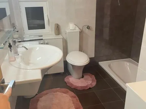 Sale, house, 194m², Tripovići, Tivat - image 10