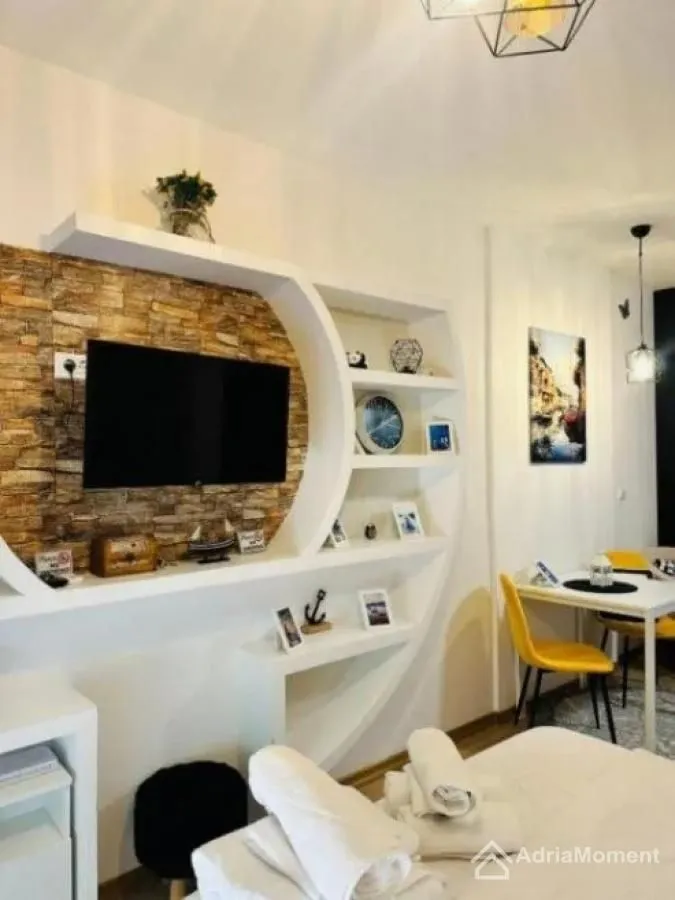 Prodaja, garsonjera, 27m², Bijeli Do, Budva