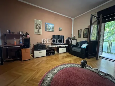 Prodaja, kuća, 220m², Kluz, Zvezdara Sve Podlokacije - image 2