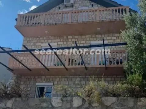 Sale, house, 200m², Tivat, Crna Gora - image 1