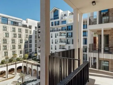 Prodaja, jednosoban stan, 68m², Luštica Bay, Tivat - image 1