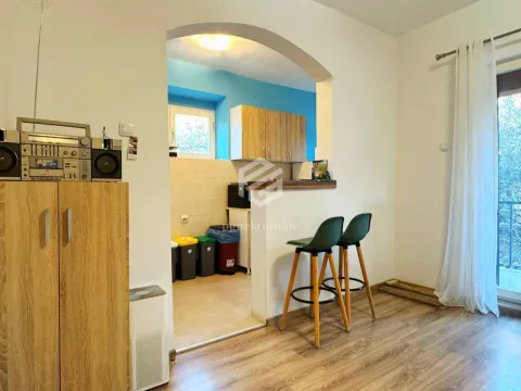 Rent, office space, 90m², Gorica C, Podgorica - image 11