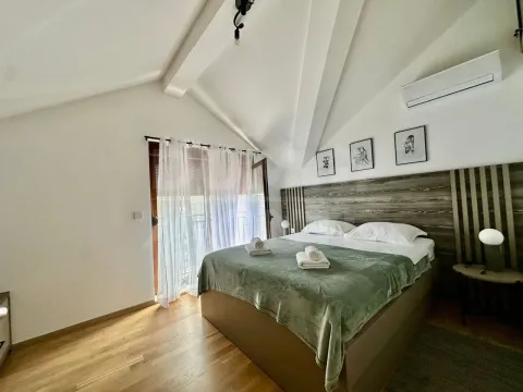 Izdavanje, jednosoban stan, 45m², Tivat, Crna Gora - image 9