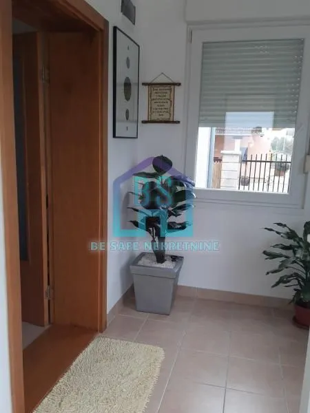 Prodaja, kuća, 154m², Sajlovo, Novi Sad Sve Podlokacije