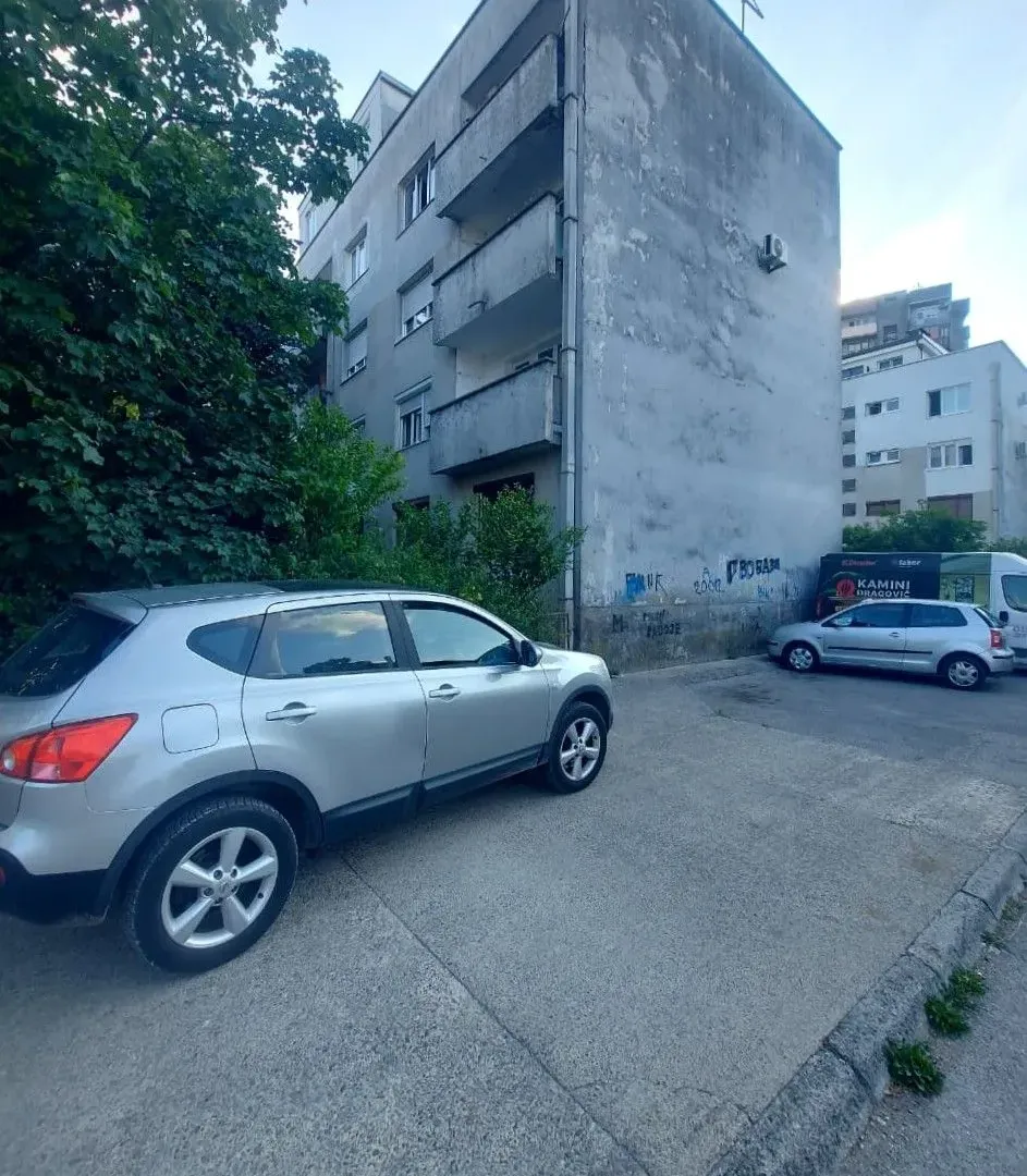 Prodaja, jednosoban stan, 44m², Centar, Nikšić