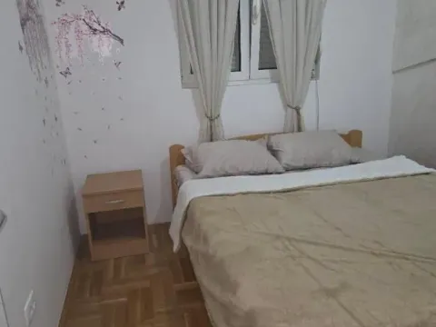 Rent, two bedroom apartment, 43m², Centar, Podgorica - image 5
