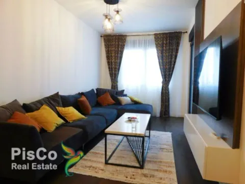 Izdavanje, dvosoban stan, 70m², Tološka šuma, Podgorica