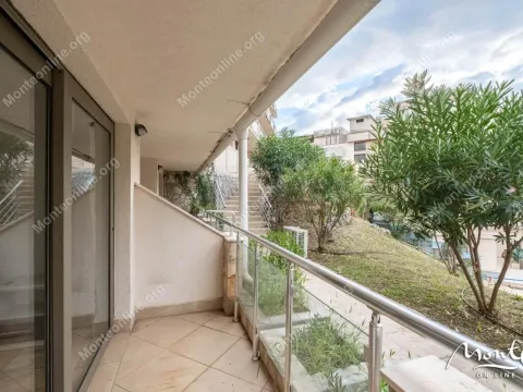 Sale, one bedroom apartment, 38m², Pržno, Budva - image 13