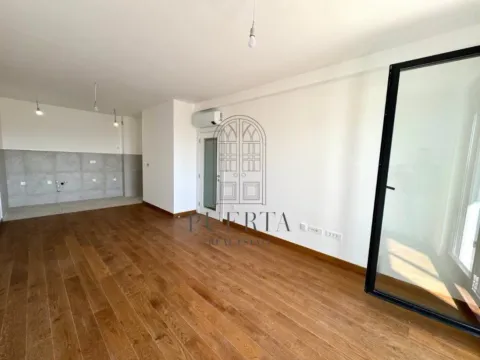 Izdavanje, dvosoban stan, 75m², Tološka šuma, Podgorica - image 3