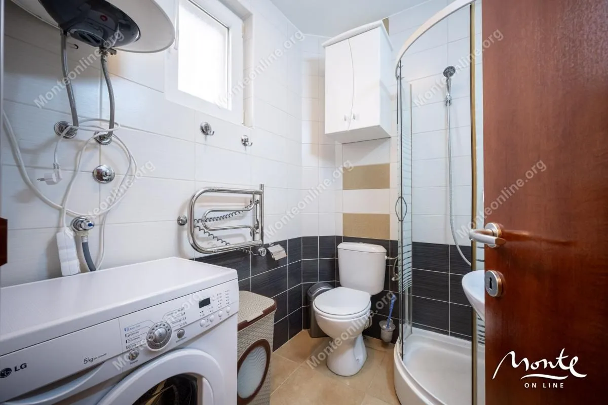 Prodaja, dvosoban stan, 55m², Bečići, Budva