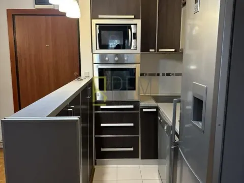 Izdavanje, dvosoban stan, 62m², Centar, Podgorica - image 7