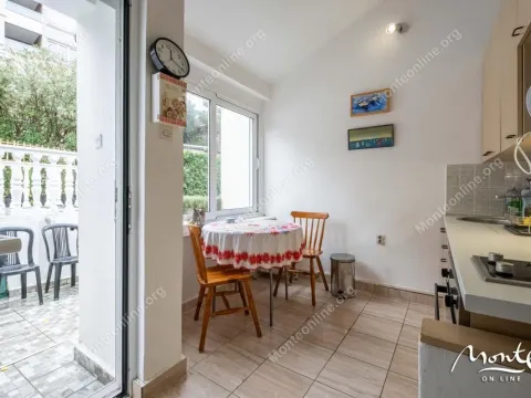 Prodaja, dvosoban stan, 55m², Krašići, Tivat - image 7