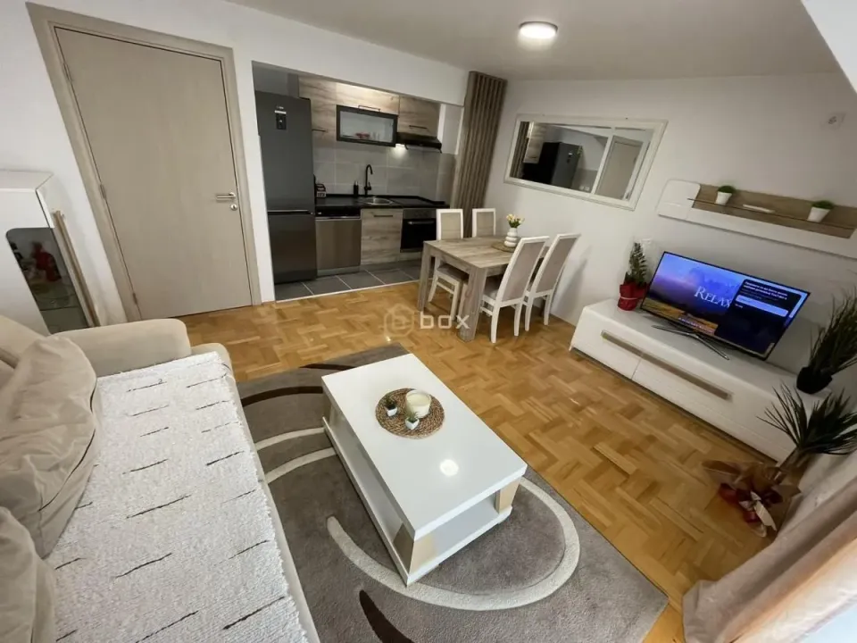Rent, one bedroom apartment, 59m², Pantelej, Niš