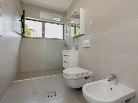 Prodaja, kuća, 282m², Njivice, Herceg Novi - image 13