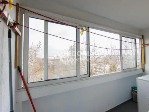 Sale, three bedroom apartment, 90m², Novi Beograd Blok 37, Novi Beograd Sve Podlokacije - image 18