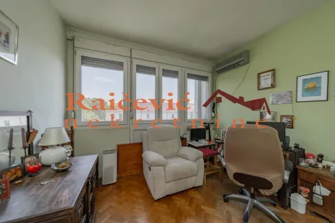 Sale, two bedroom apartment, 68m², Zemun Centar, Zemun Sve Podlokacije - image 18