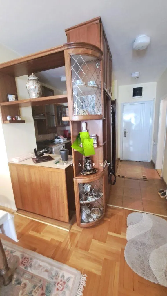 Rent, one bedroom apartment, 46m², Medijana, Niš