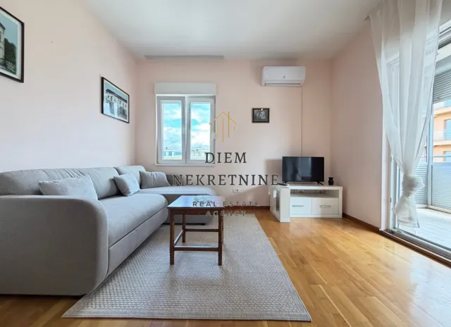 Rent, one bedroom apartment, 50m², City Kvart, Podgorica