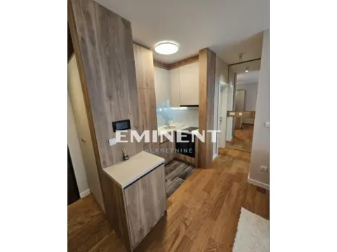 Izdavanje, dvosoban stan, 42m², Lekino Brdo, Voždovac Sve Podlokacije - image 3