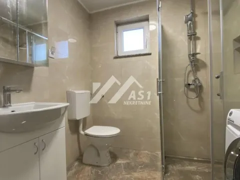 Izdavanje, trosoban stan, 75m², Stari Majur, Petrovaradin - image 7