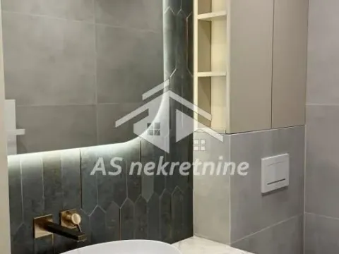 Izdavanje, trosoban stan, 113m², Čubura, Beograd - image 23