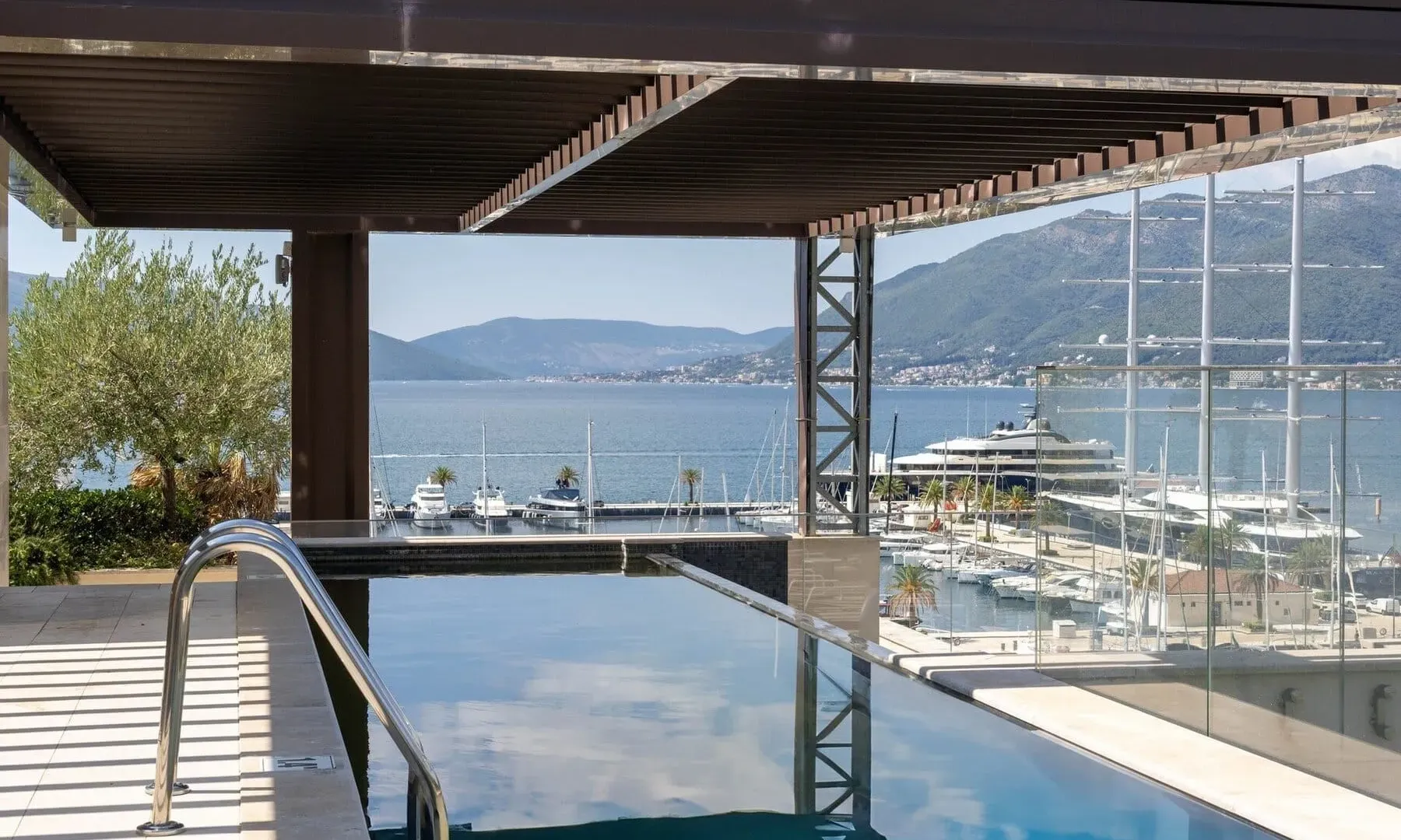 Prodaja, trosoban stan, 498m², Porto Montenegro, Tivat
