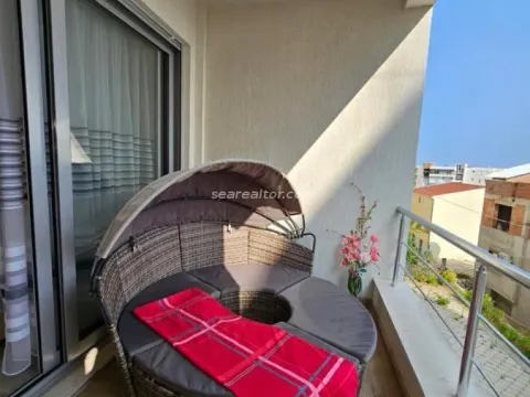 Rent, one bedroom apartment, 50m², Ulcinj, Crna Gora - image 5